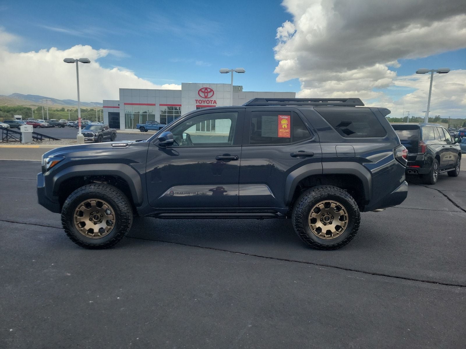 2025 Toyota 4Runner i-FORCE MAX Hybrid Trailhunter