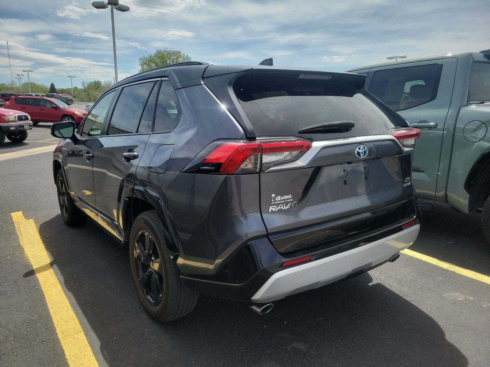 2020 Toyota RAV4 Hybrid XSE
