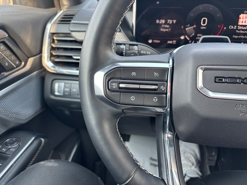 2024 GMC Acadia Denali