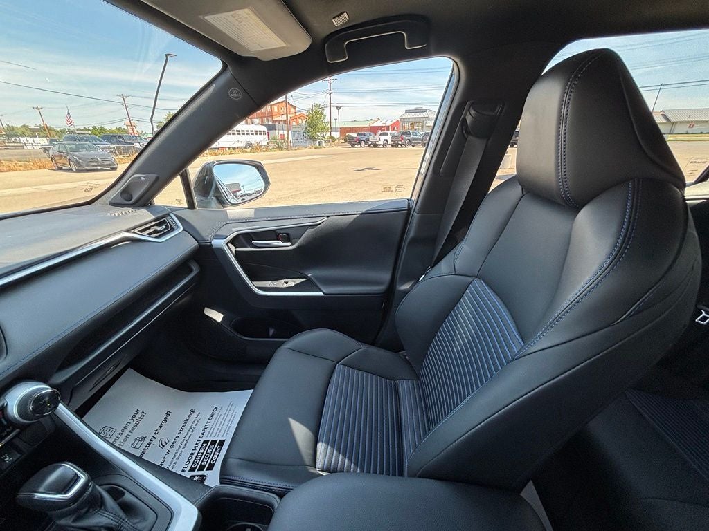 2025 Toyota RAV4 Hybrid XSE