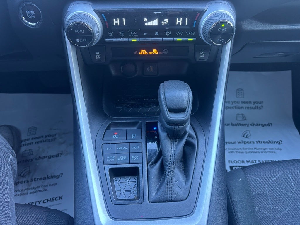 2023 Toyota RAV4 XLE AWD