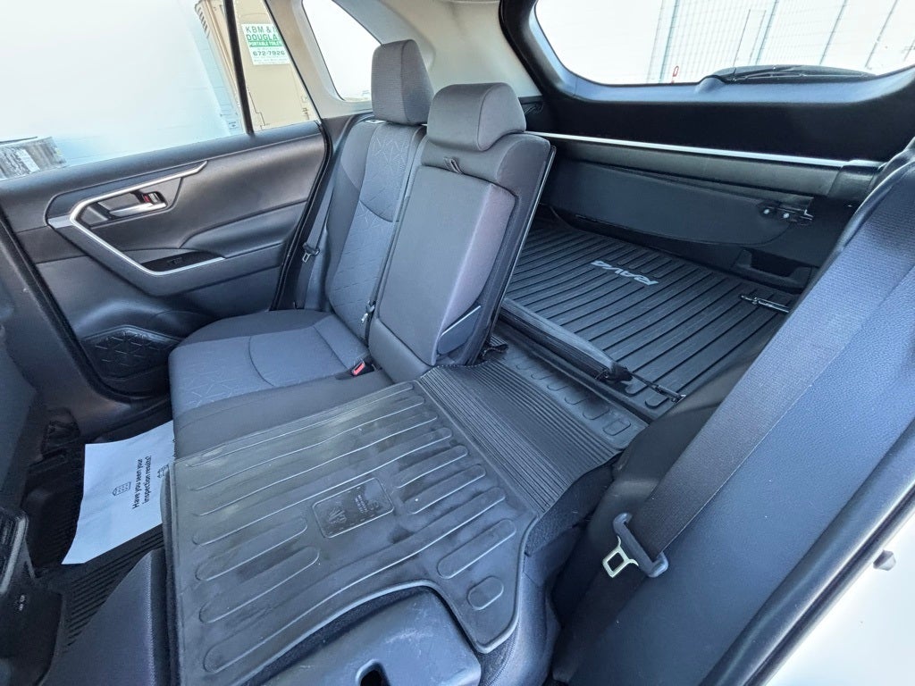 2023 Toyota RAV4 XLE AWD