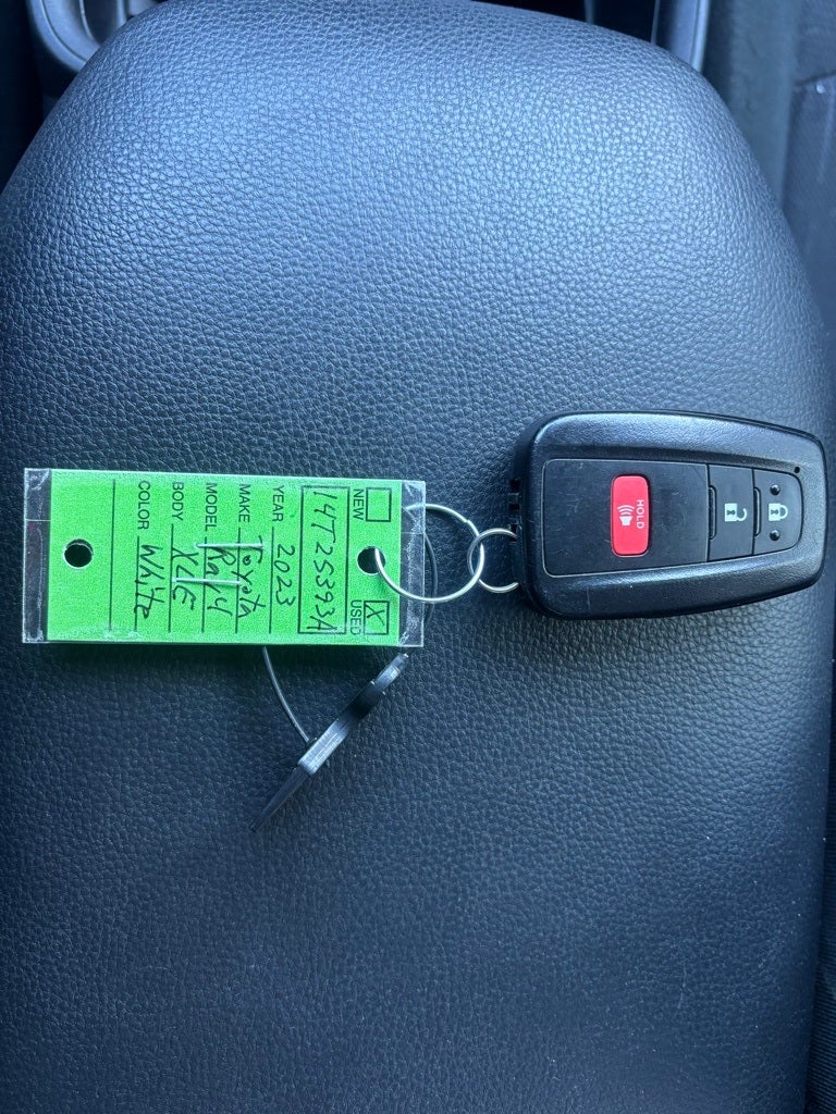 2023 Toyota RAV4 XLE AWD