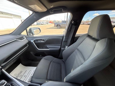 2025 Toyota RAV4 Hybrid SE