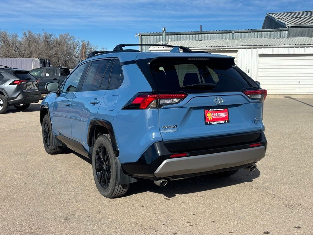 2025 Toyota RAV4 Hybrid SE