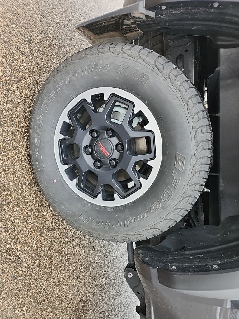 2024 Toyota Tacoma TRD Off-Road