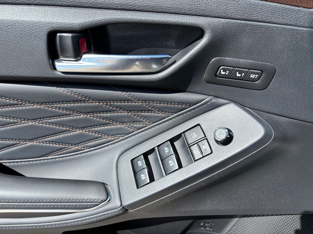 2021 Toyota Avalon Hybrid Limited