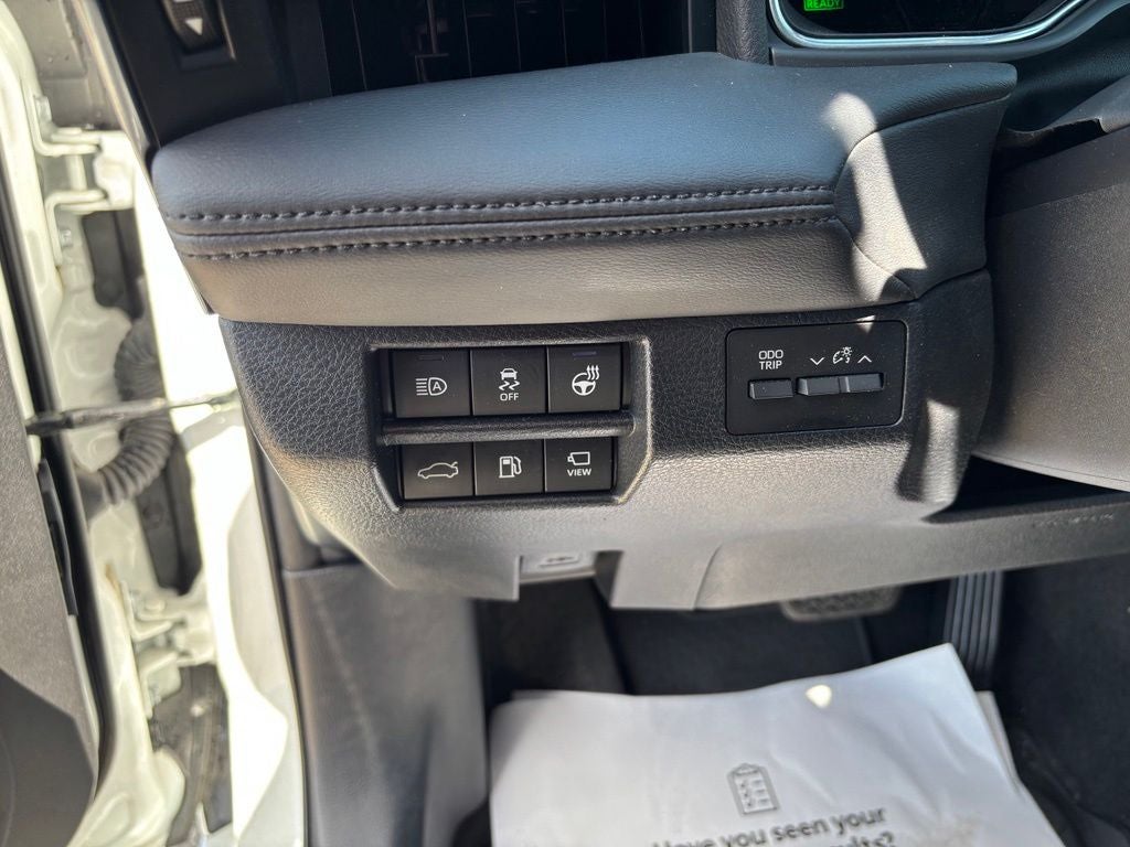 2021 Toyota Avalon Hybrid Limited