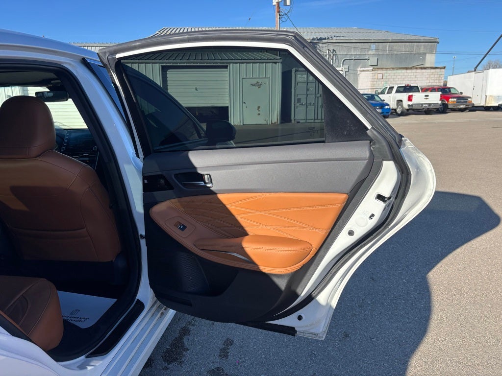 2022 Toyota Avalon Limited