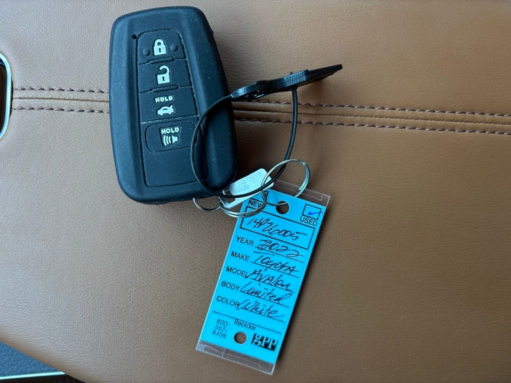 2022 Toyota Avalon Limited