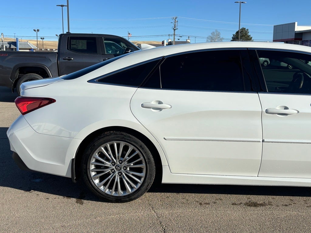 2022 Toyota Avalon Limited