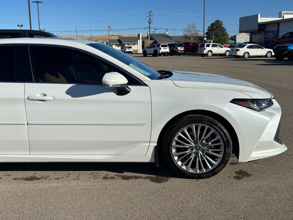 2022 Toyota Avalon Limited