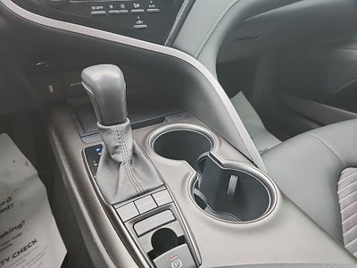 2023 Toyota Camry SE AWD