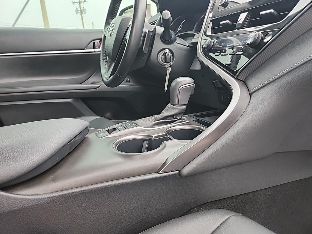 2023 Toyota Camry SE AWD