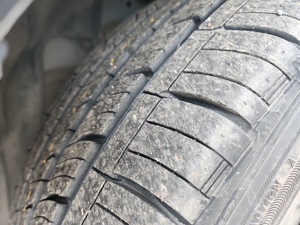 2023 Toyota Camry SE AWD