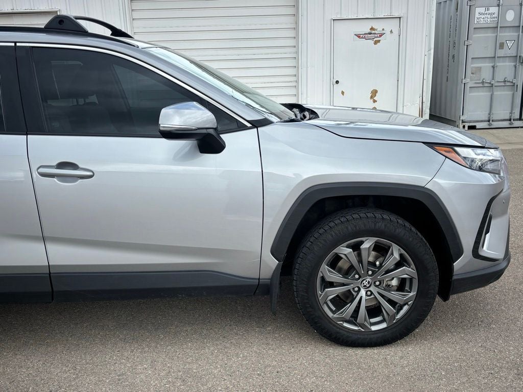 2023 Toyota RAV4 Hybrid XLE Premium