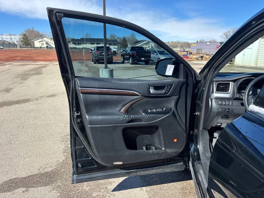 2014 Toyota Highlander Limited