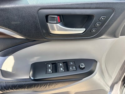 2015 Toyota Highlander Limited Platinum V6