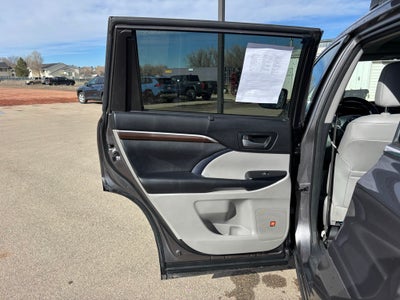 2015 Toyota Highlander Limited Platinum V6