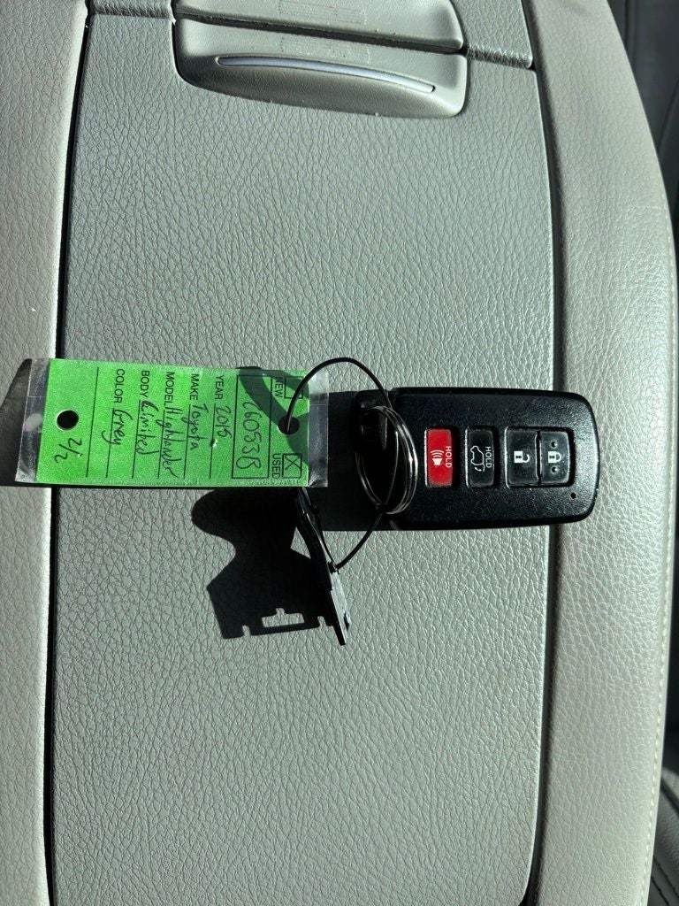 2015 Toyota Highlander Limited Platinum V6