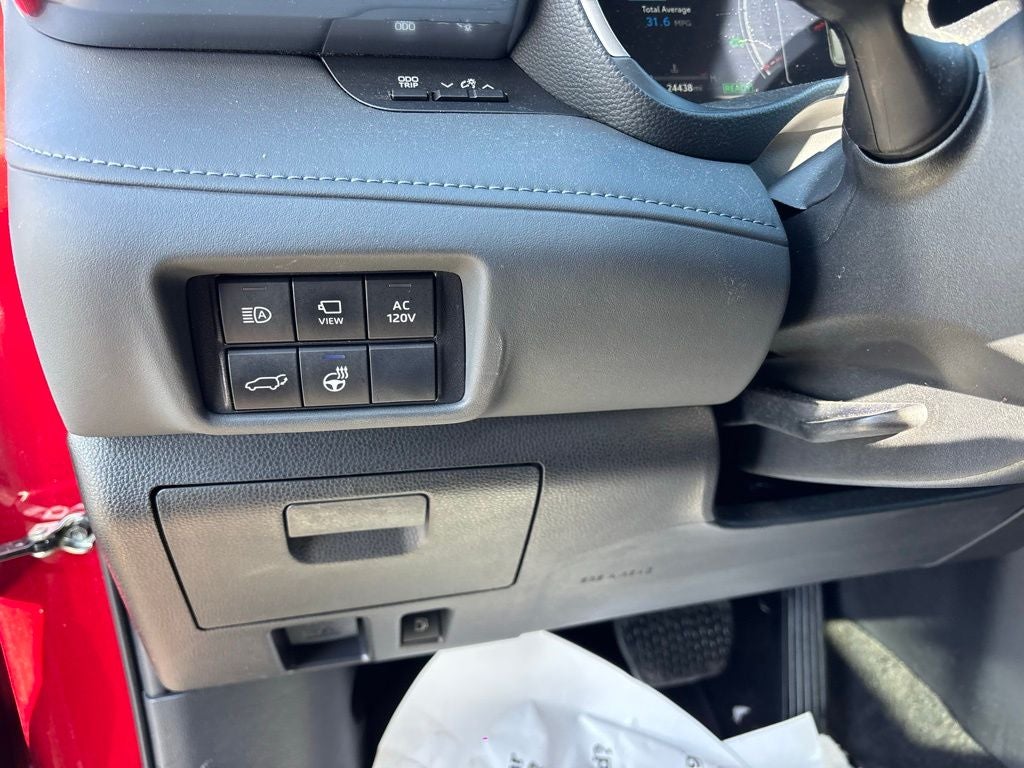 2023 Toyota Highlander Hybrid Platinum