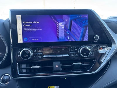 2023 Toyota Highlander Hybrid Platinum