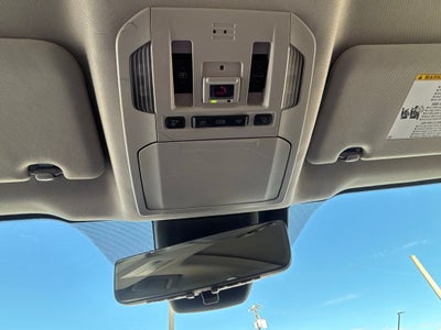 2023 Toyota Highlander Hybrid Platinum