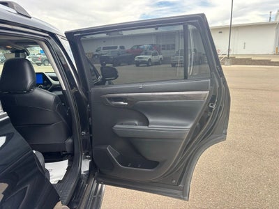 2023 Toyota Highlander Limited