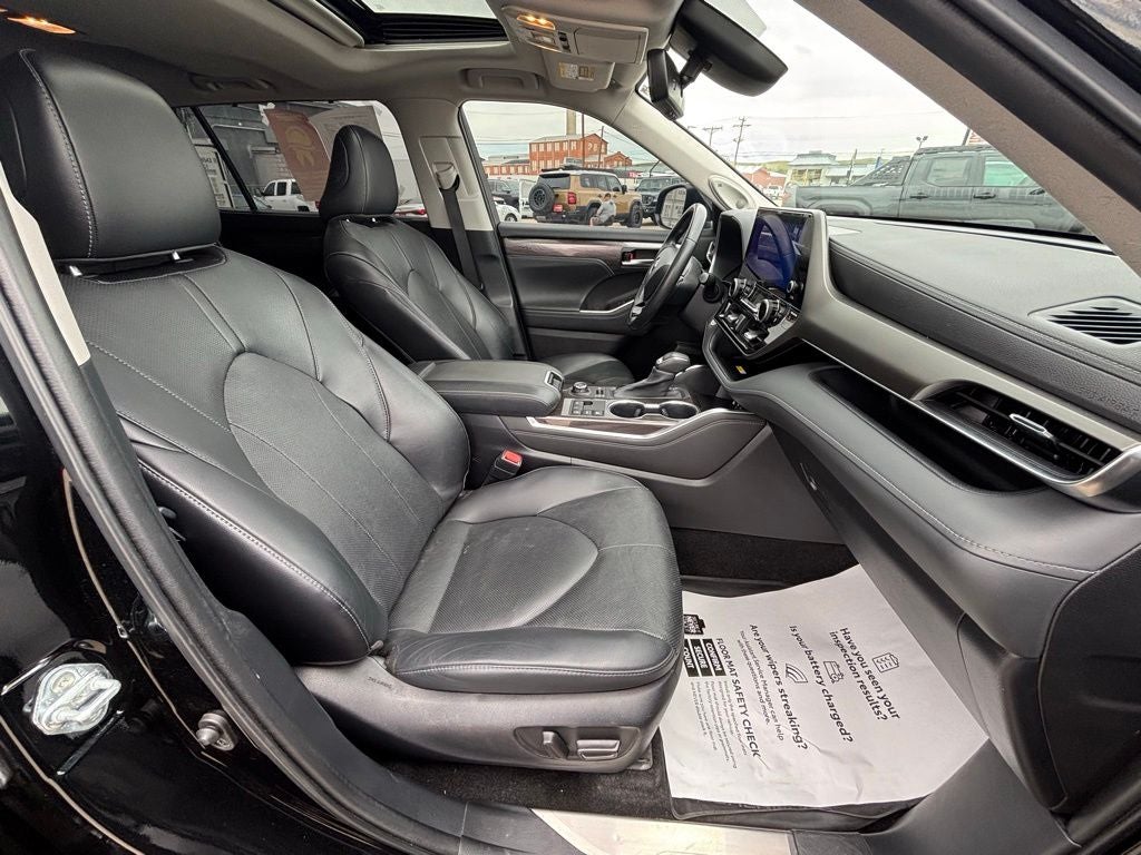 2023 Toyota Highlander Limited