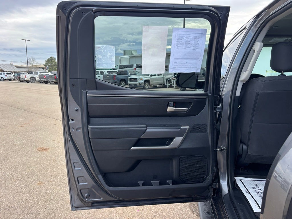 2022 Toyota Tundra SR5