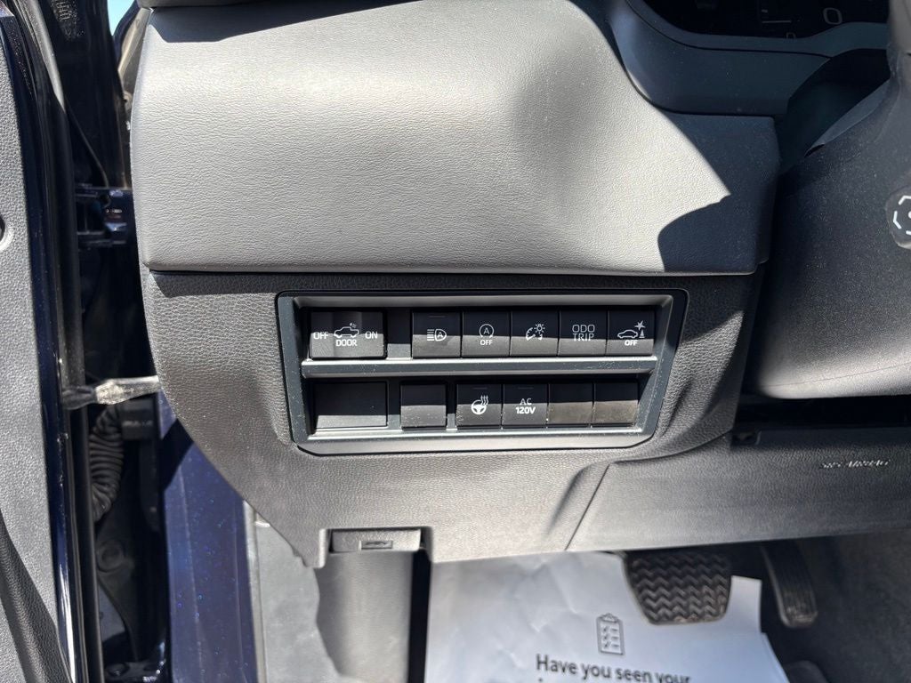 2023 Toyota Tundra Platinum