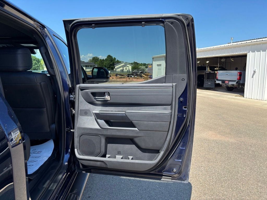 2023 Toyota Tundra Platinum