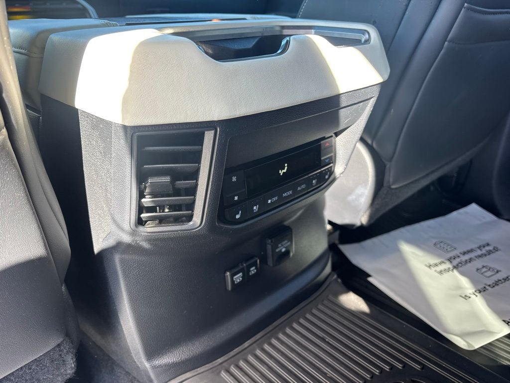 2023 Toyota Sequoia Capstone