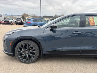 2025 Toyota Crown Signia Limited