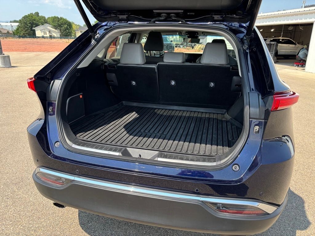 2021 Toyota Venza XLE