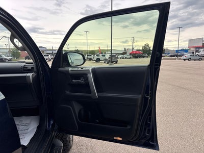 2021 Toyota 4Runner SR5