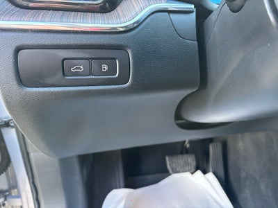 2023 Volvo XC60 Recharge Plug-In Hybrid Ultimate