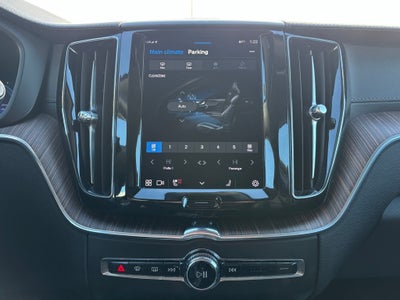 2023 Volvo XC60 Recharge Plug-In Hybrid Ultimate