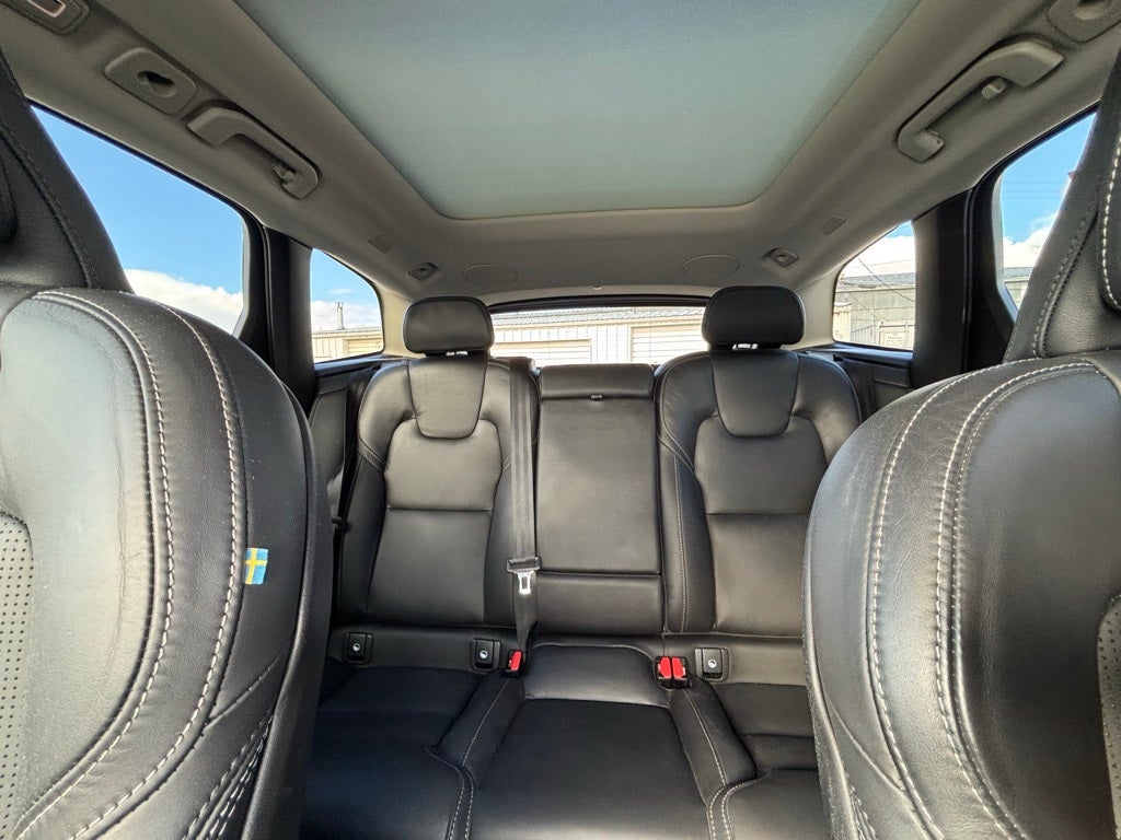 2023 Volvo XC60 Recharge Plug-In Hybrid Ultimate