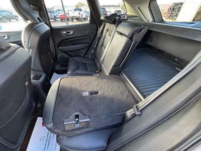 2023 Volvo XC60 Recharge Plug-In Hybrid Ultimate