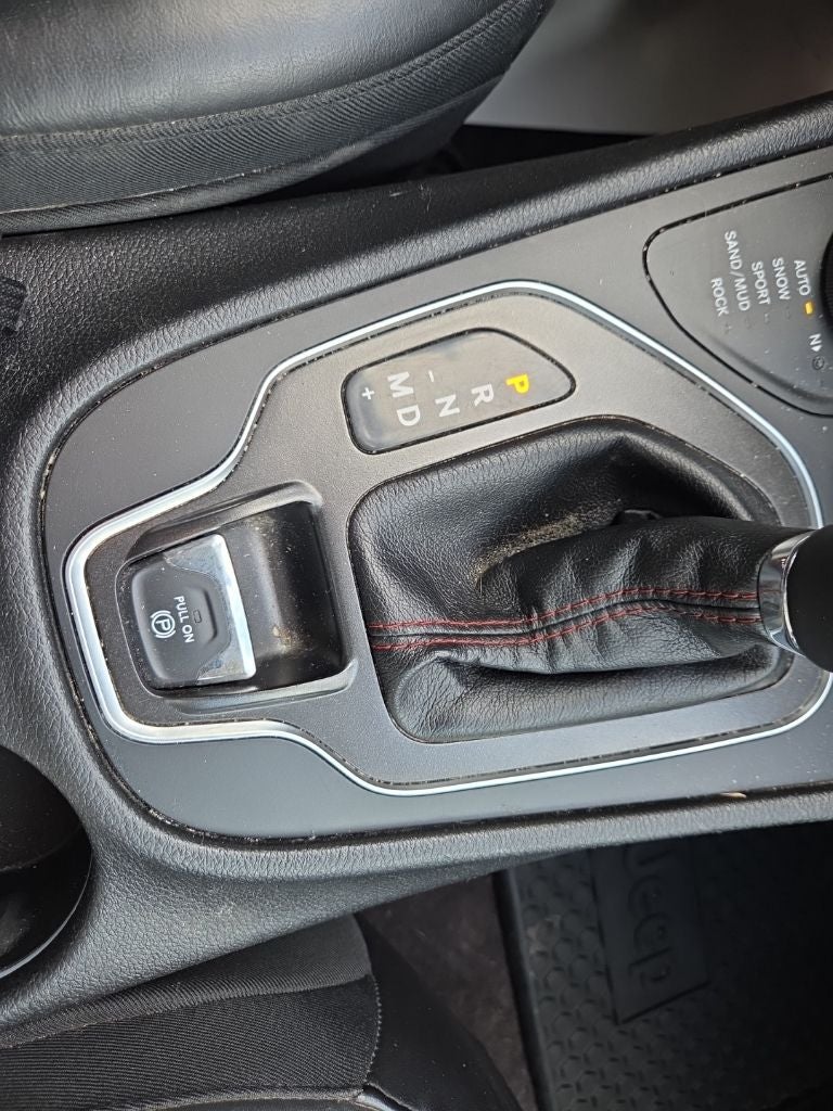 2019 Jeep Cherokee Trailhawk