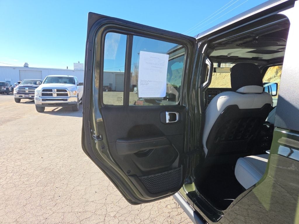 2023 Jeep Gladiator Mojave