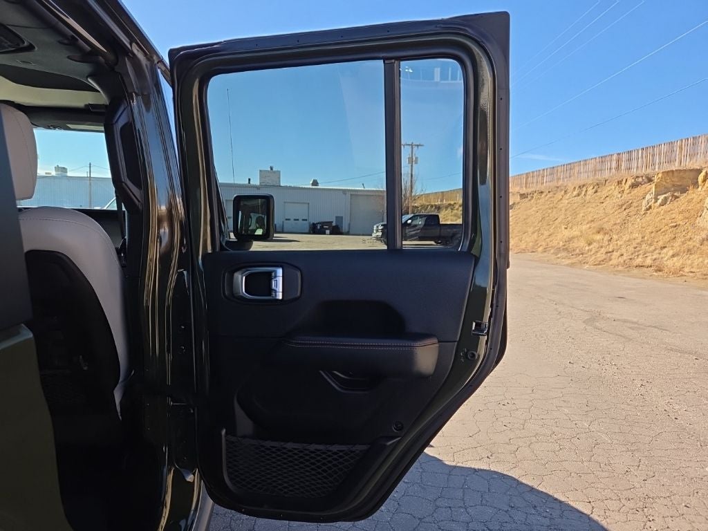 2023 Jeep Gladiator Mojave