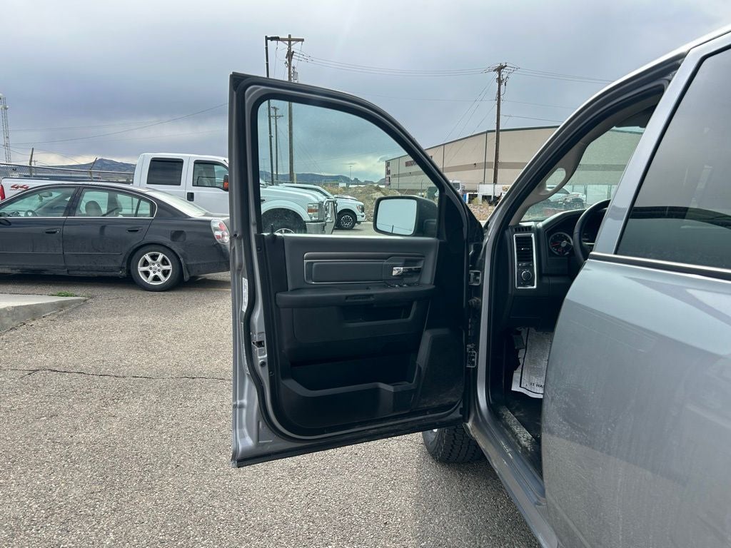 2023 RAM 1500 Classic SLT