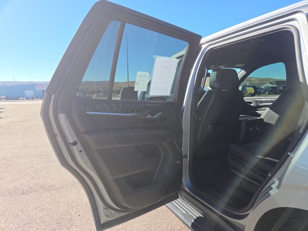 2023 GMC Yukon Denali