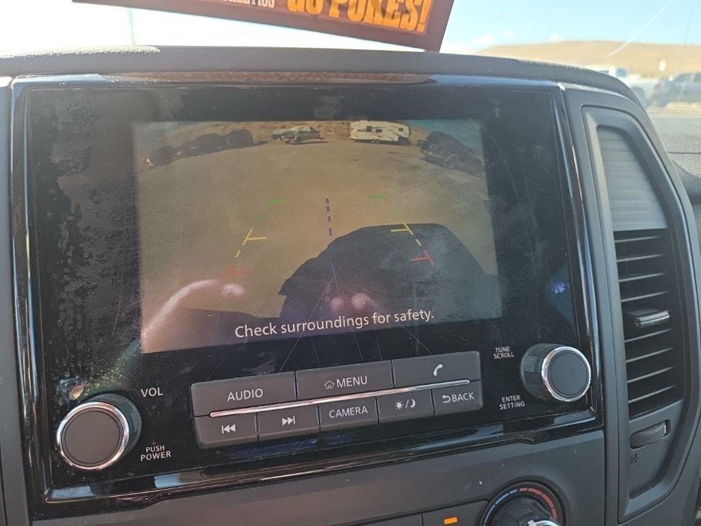 2022 Nissan Titan SV