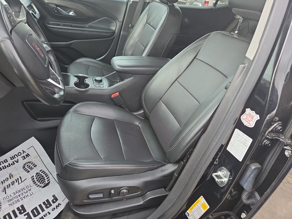 2024 GMC Terrain SLT AWD