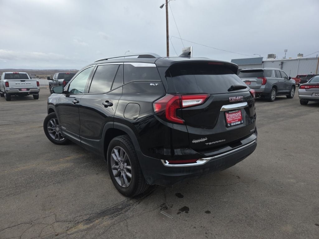2024 GMC Terrain SLT AWD
