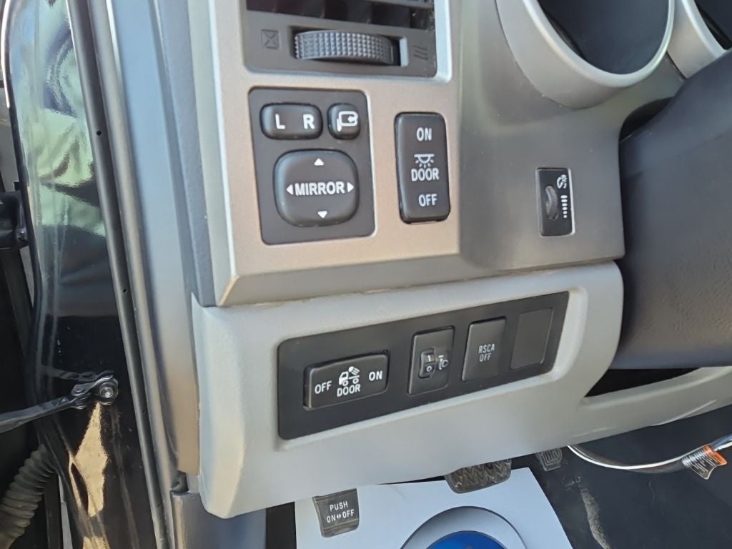 2013 Toyota Tundra Limited 5.7L V8