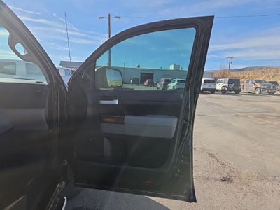 2013 Toyota Tundra Limited 5.7L V8